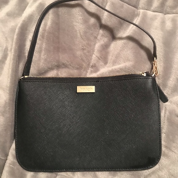 kate spade Handbags - Kate Spade wristlet